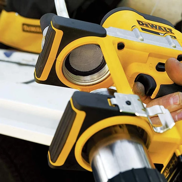 Pompe à Graisse Sur Batterie Pompe à Graisse Dewalt DCGG571M1-QW XR 1 Batterie 4Ah Chargeur Multi Voltage Et Coffret 4 Pompe à Graisse Sur Batterie Pompe à Graisse Dewalt DCGG571M1-QW XR 1 Batterie 4Ah Chargeur Multi Voltage Et Coffret – Image 4