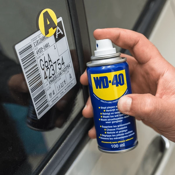 Dégrippants Aérosol 5 Fonctions WD-40 - Toutes Surfaces - 200 Ml 5 Dégrippants Aérosol 5 Fonctions WD-40 - Toutes Surfaces - 200 Ml – Image 5